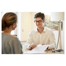 praganzmed2021-web-checkup-gespraech.jpg