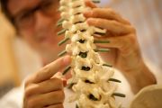 Diagnostik und Behandlung bei Rückenschmerz
